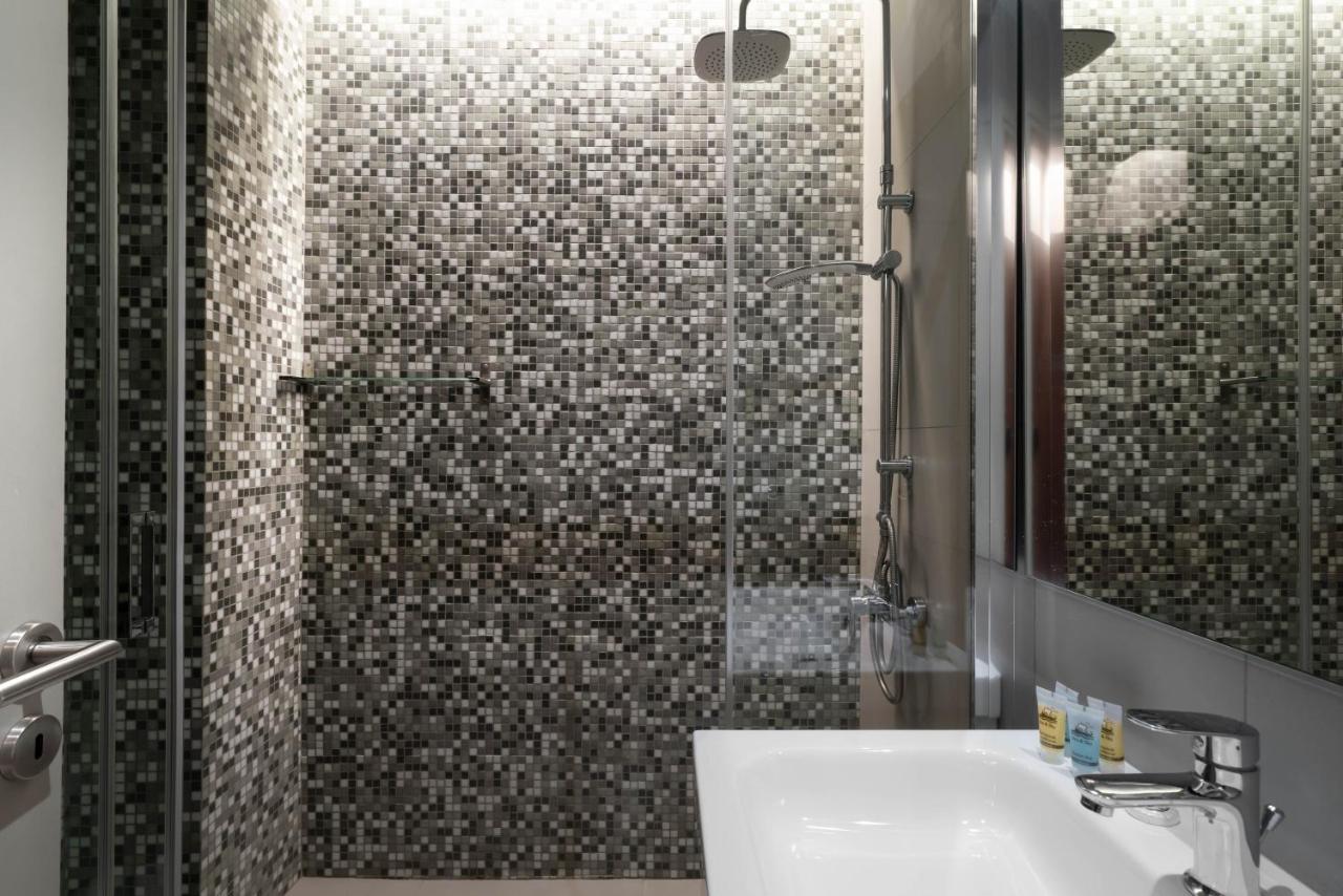 Apartament Kolokotroni Lofts Syntagma Ateny Zewnętrze zdjęcie